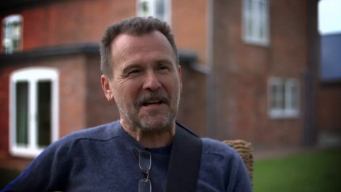The Elizabethan Session Documentary
